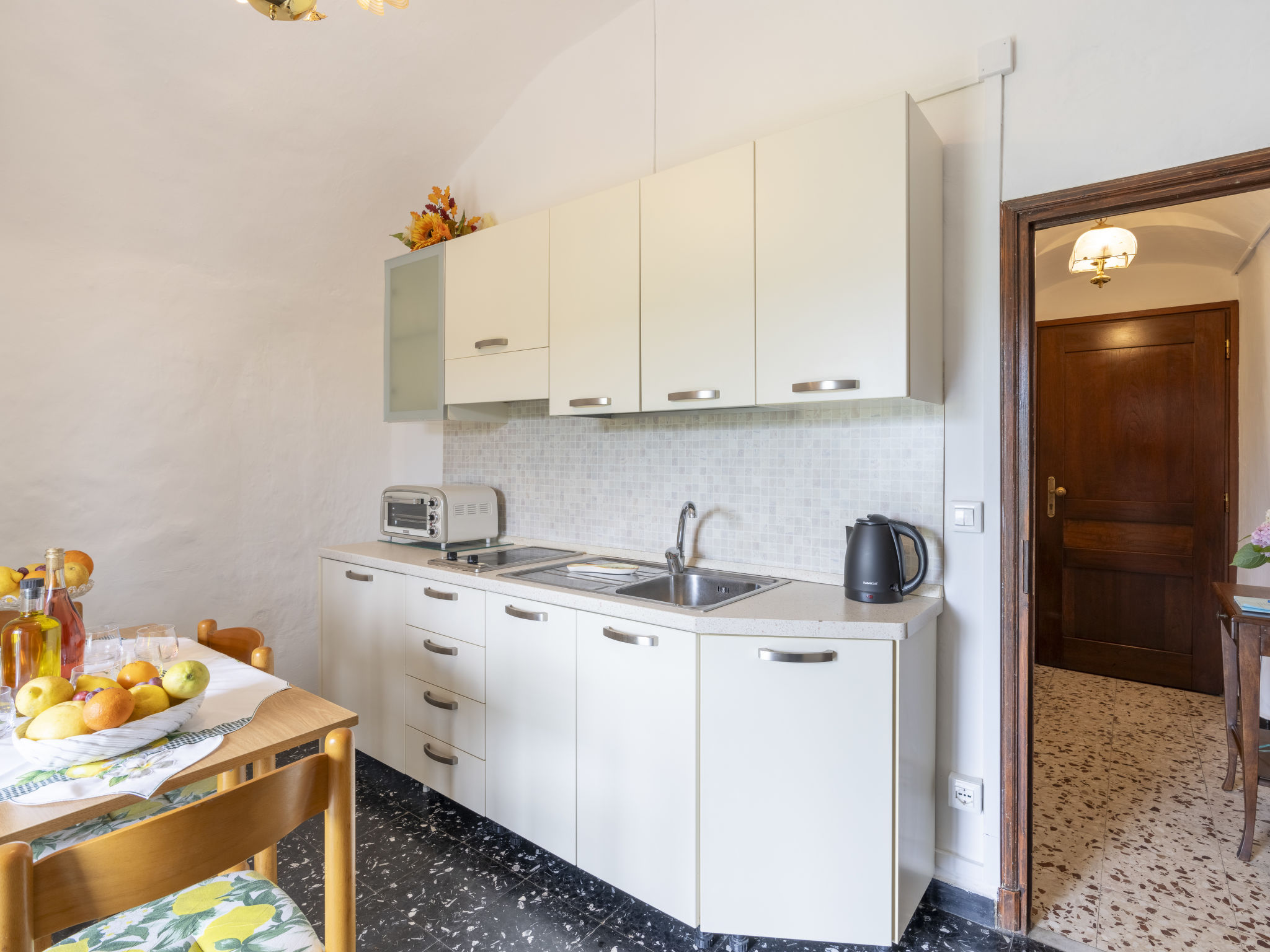 Maison Peppina – Cuisine et coin repas, photo 8 sur 26