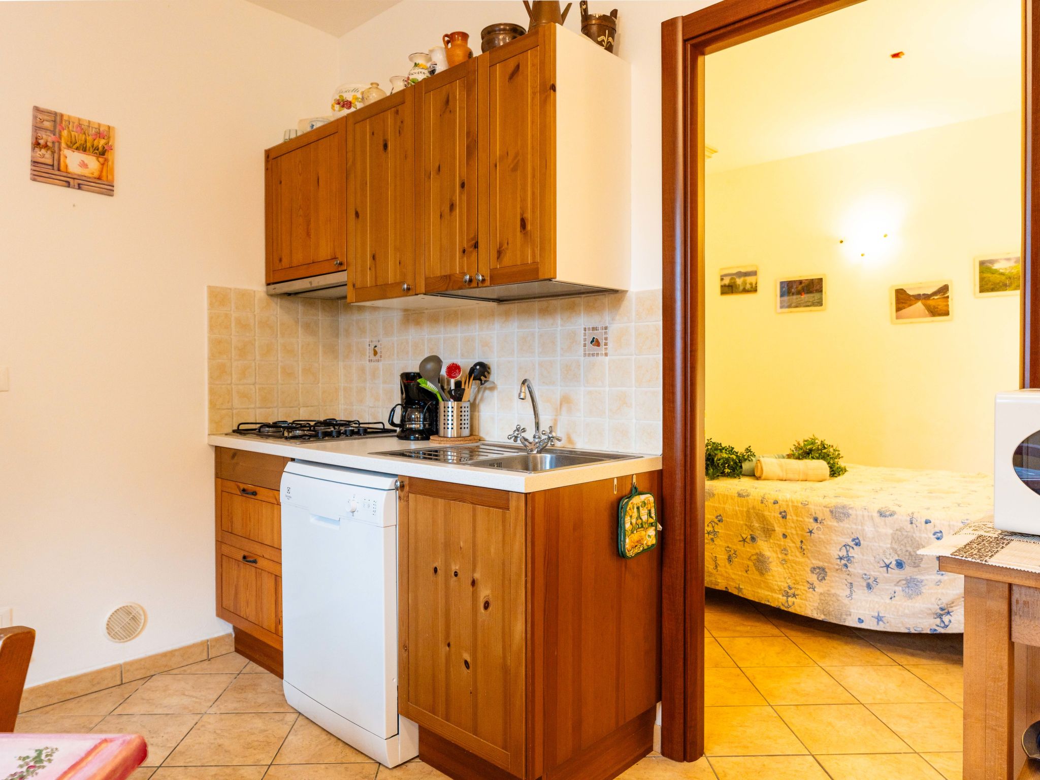 Kitchen / Dining Room