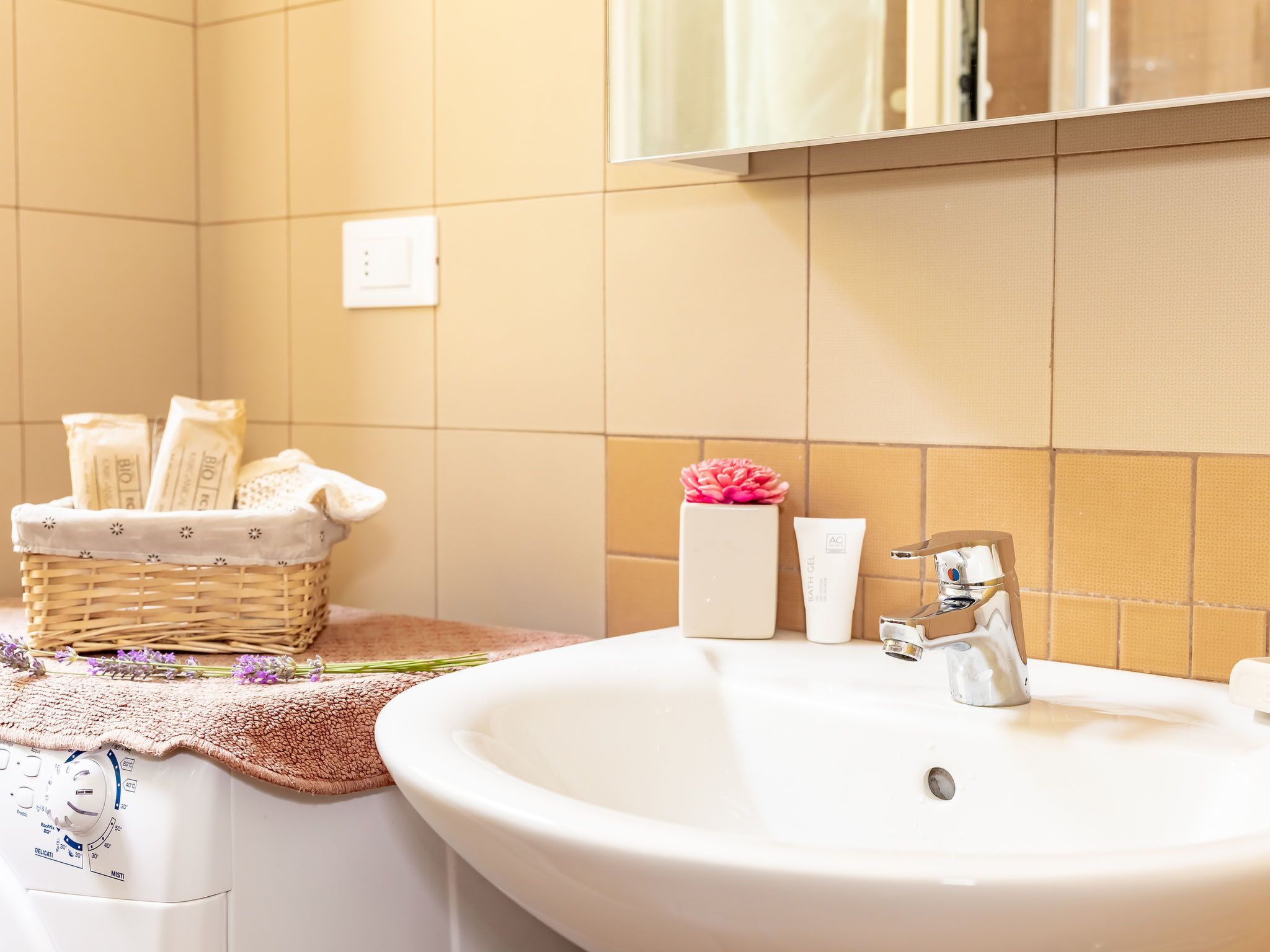 Arco del Mare' Wohnung mit Blick aufs Wasser-Inside