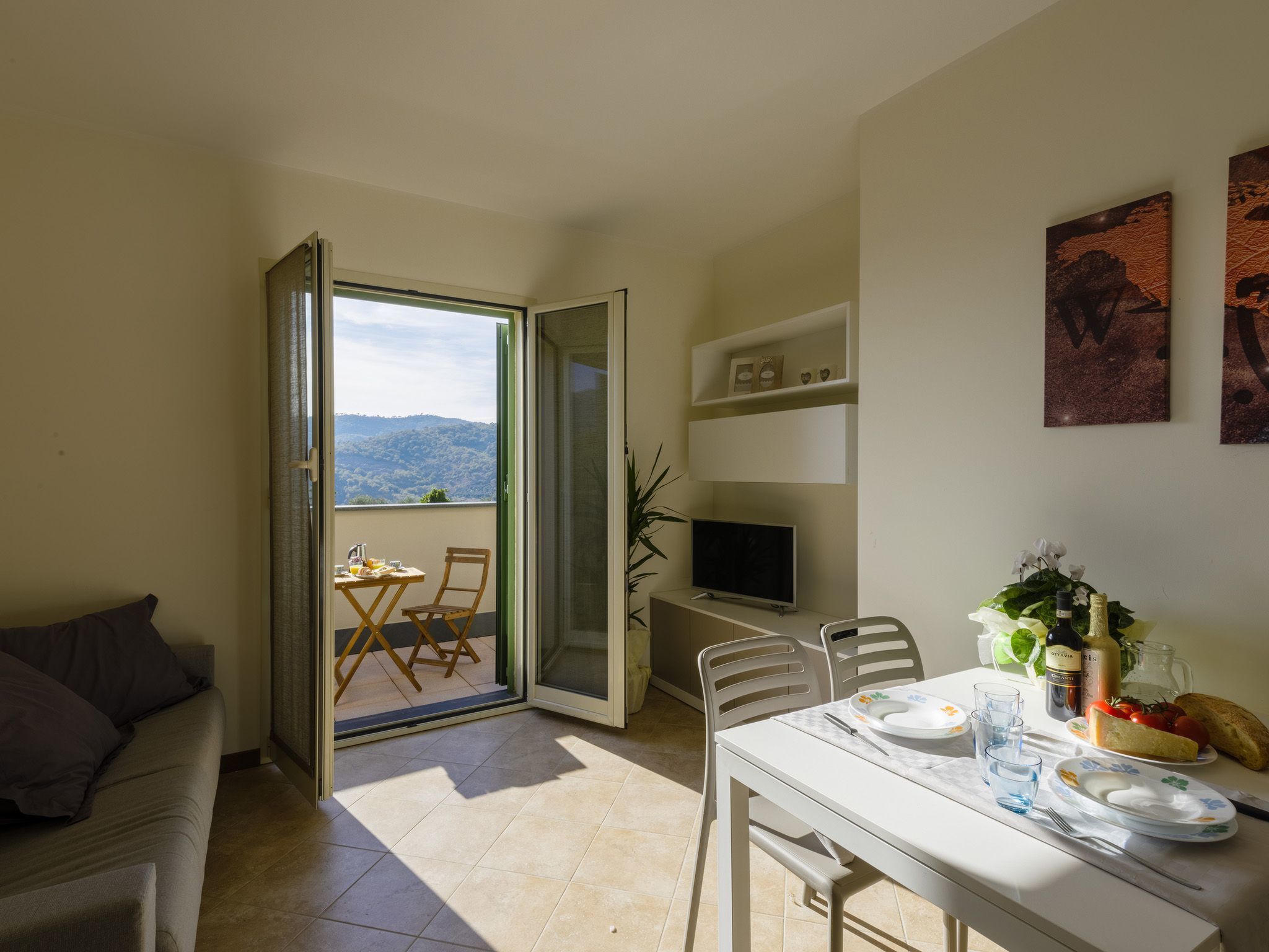 Gloria del Mare - Schwimmbad mit Meerblick-Inside