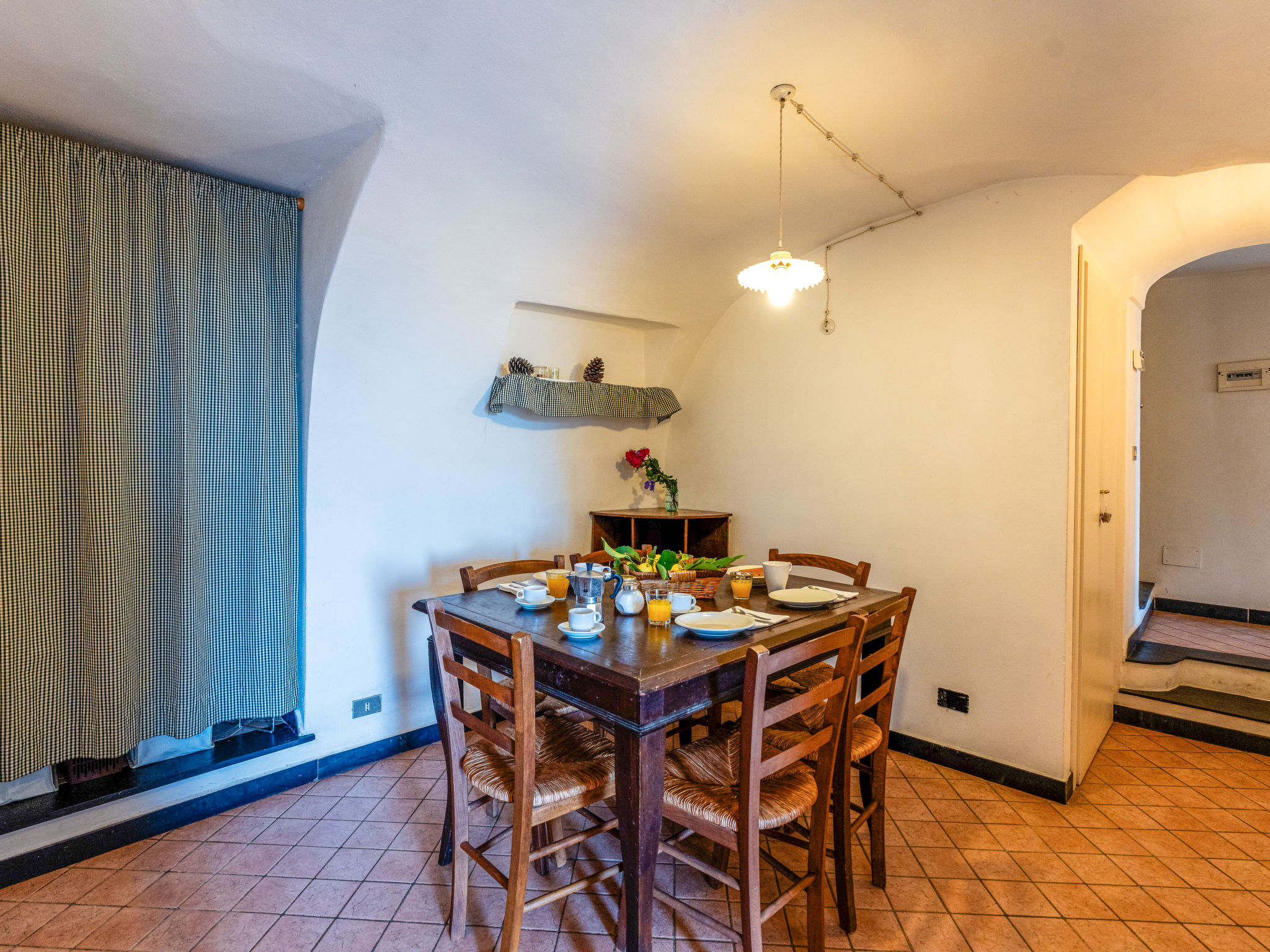 La loggia delle Rondini - Drinnen