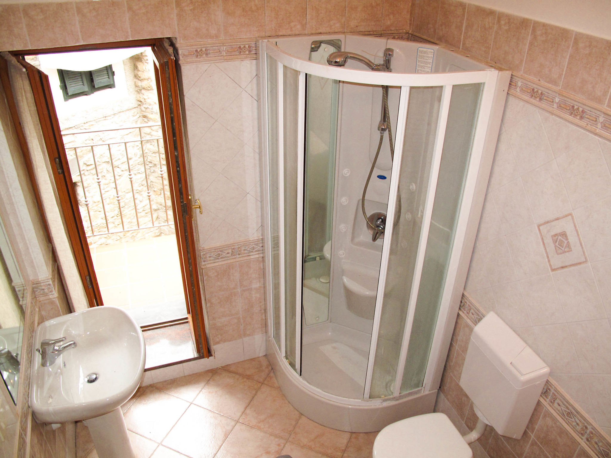 Maison Le Volte & Terrazzo (PTB192) – Salle de bains, photo 22 sur 30