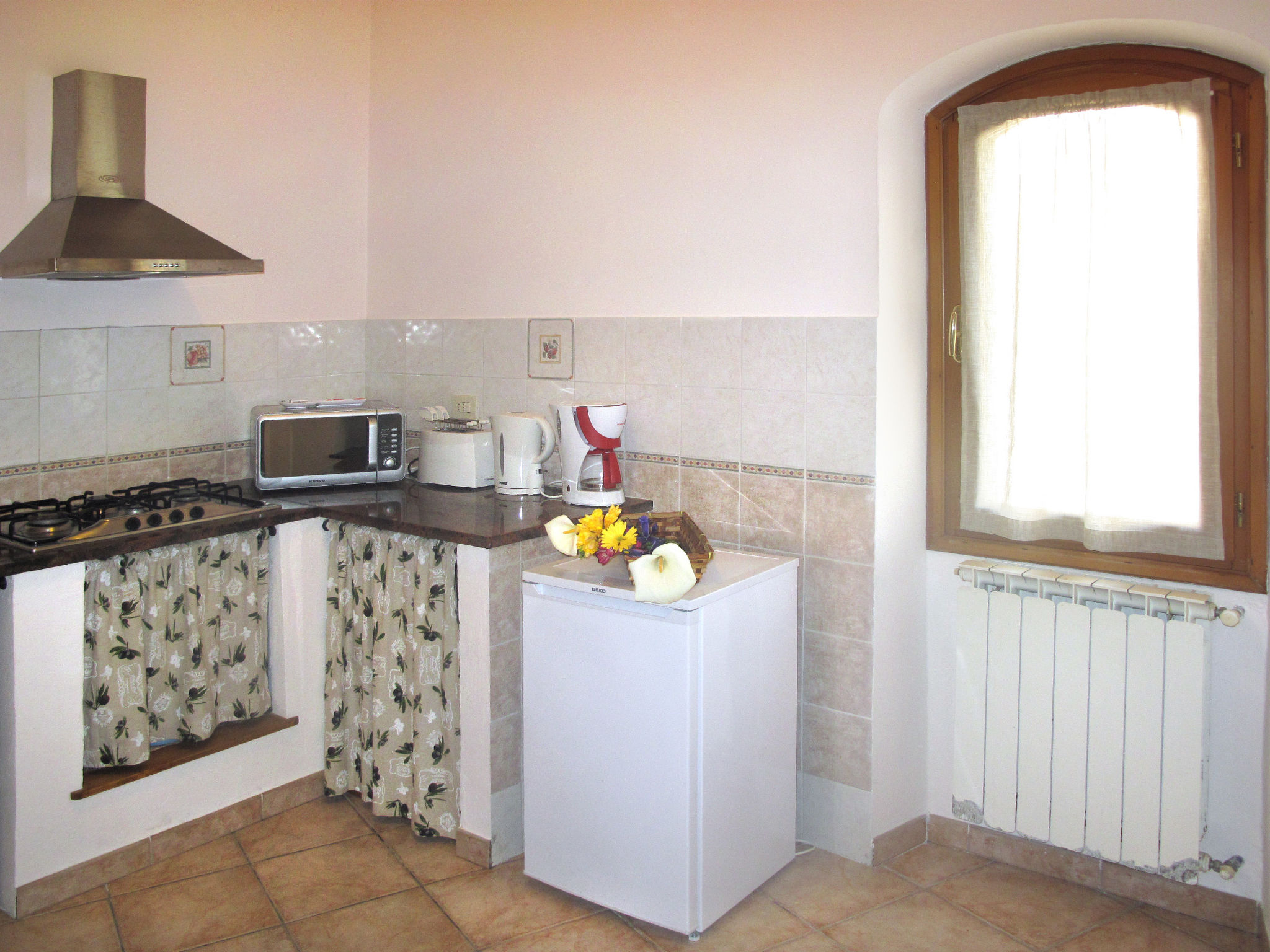 Maison Le Volte & Terrazzo (PTB192) – Cuisine et coin repas, photo 13 sur 30