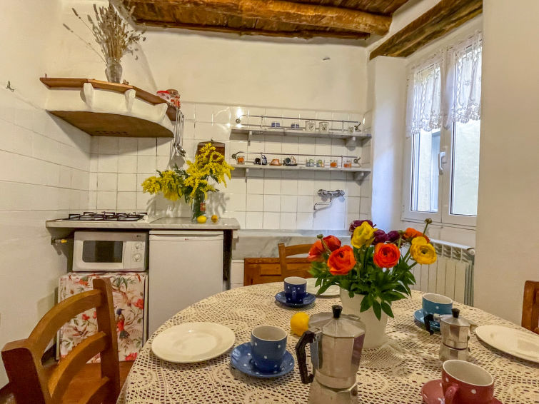 Search and Stay destination Pietrabruna, Liguria - Italy from AU$ 105. Casa Pierina