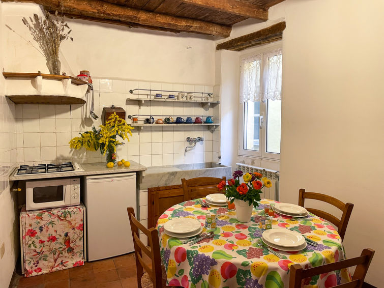 Search and Stay destination Pietrabruna, Liguria - Italy from AU$ 105. Casa Pierina