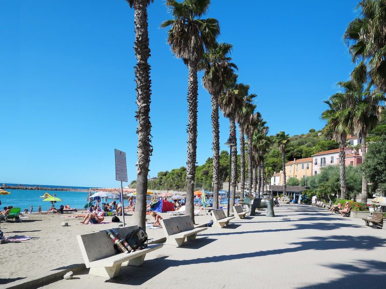 Nicolò Accommodation in San Lorenzo al Mare