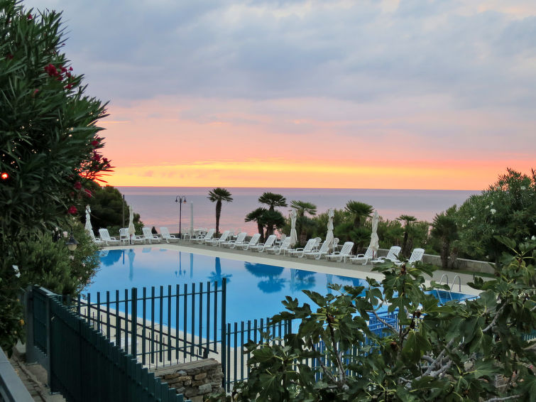 Search and Stay destination Piani-Ciapin, Liguria - Italy from AU$ 306. Le Margherite