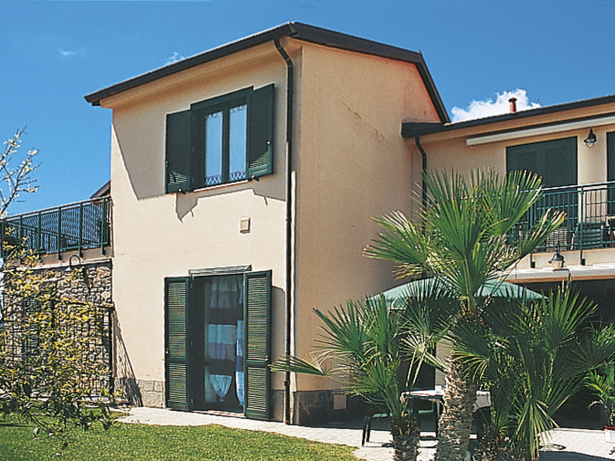 Photo of Le Margherite (SLR264)