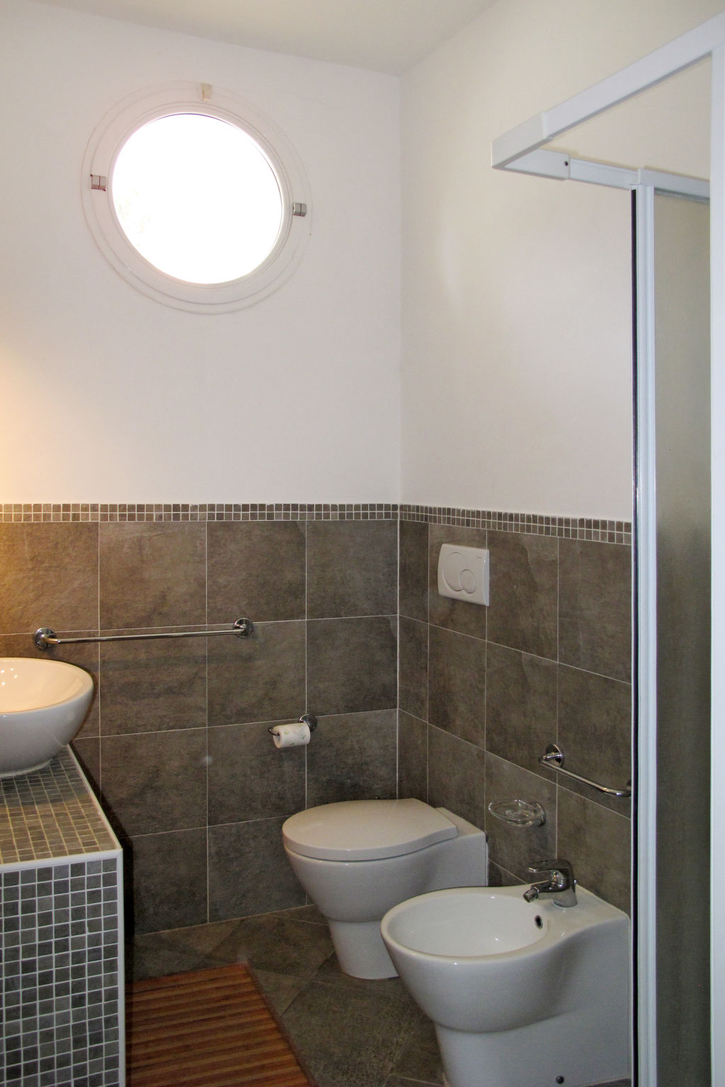 Photo of Silvia (SLR351)