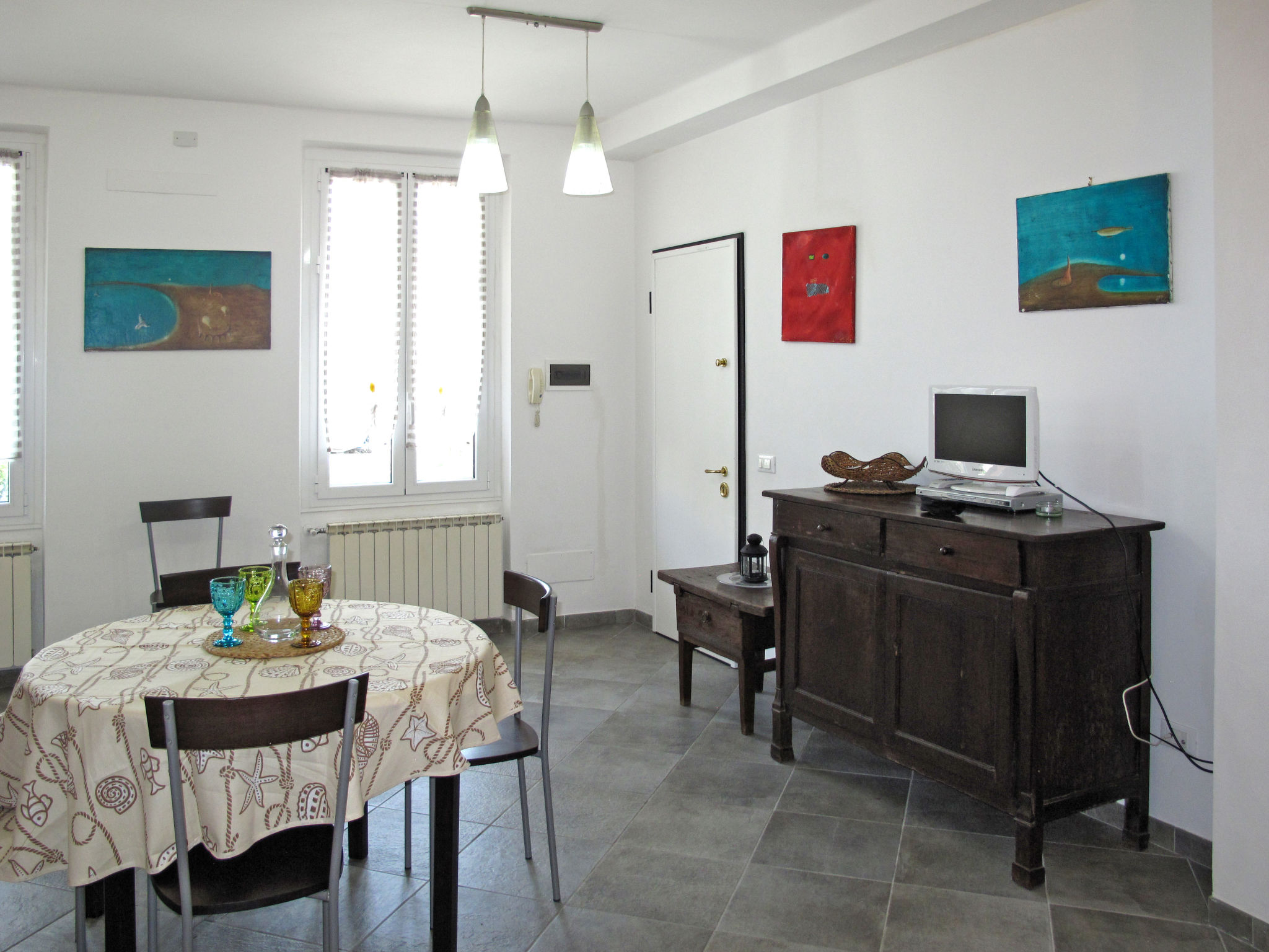 Photo of Silvia (SLR351)