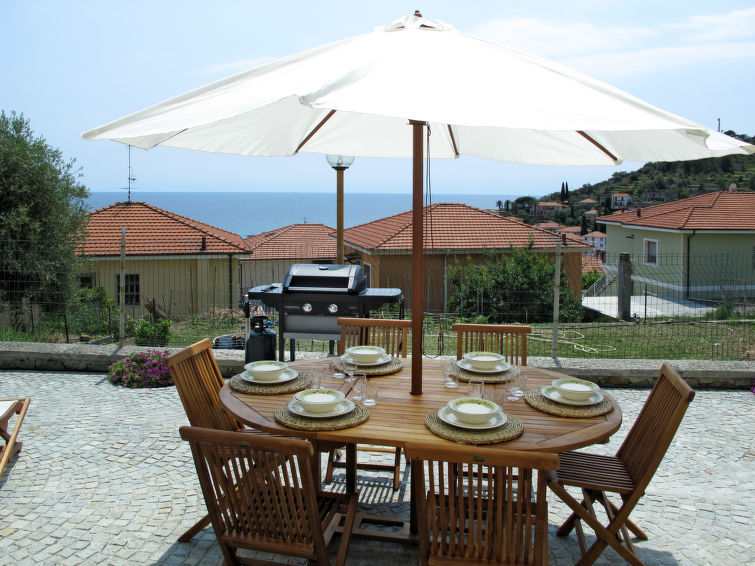Search and Stay destination San Lorenzo al Mare, Liguria - Italy from AU$ 191. Annalisa (SLR132)