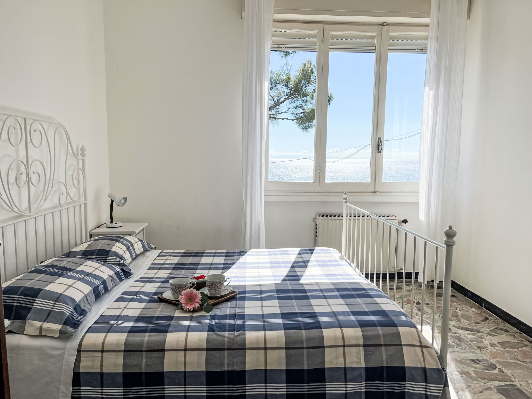 Photo of Alfreda (SLR101)