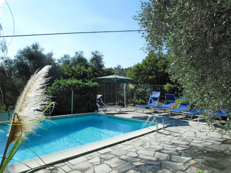 Search and Stay destination Bellissimi, Liguria - Italy from AU$ 94. Agnese (DOL235)