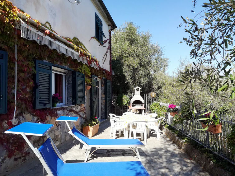 Search and Stay destination Provincia di Imperia, Liguria - Italy from AU$ 105. Giulia (DOL236)