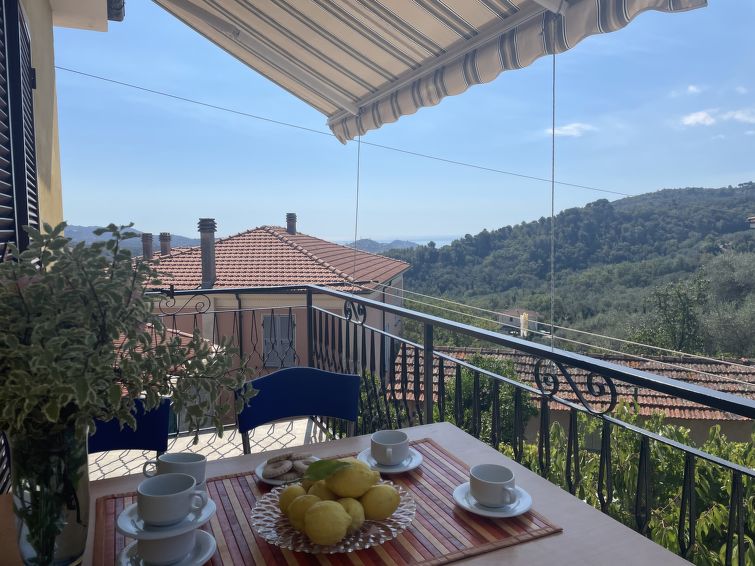 Zeezicht en rust in vrijstaand vakantiehuis Casa Maria in Dolcedo in Dolcedo