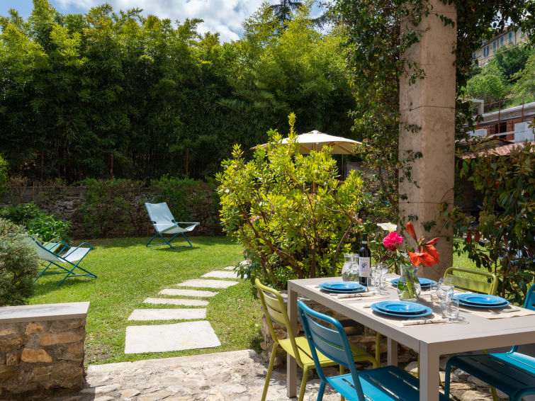 Search and Stay destination Dolcedo, Liguria - Italy from AU$ 182. Vincenzina (DOL115)