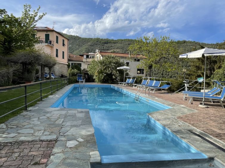 Search and Stay destination Lecchiore, Liguria - Italy from AU$ 202. Asplanato (DOL163)