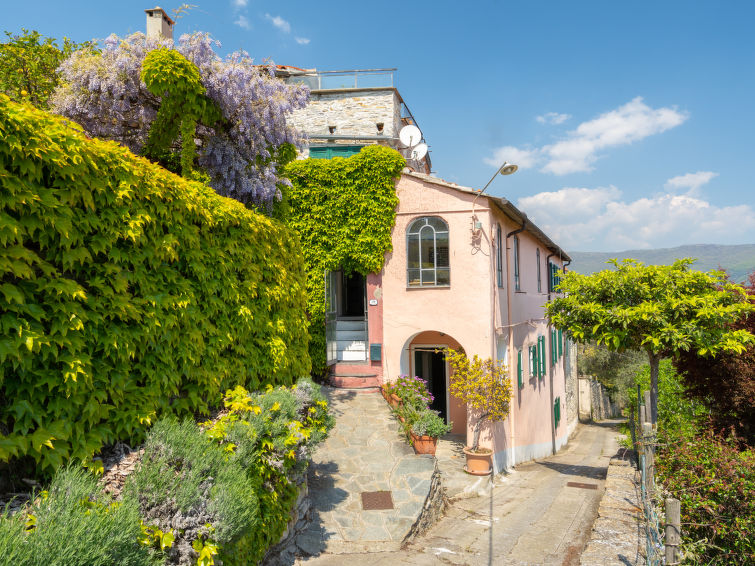 Ruim vakantiehuis voor 7 personen in Dolcedo in Dolcedo