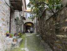 Rustieke cottage Casa Pina in Caramagnetta, 3 km van zee - thumbnail 5