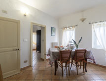 Rustieke cottage Casa Pina in Caramagnetta, 3 km van zee - thumbnail 1