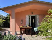 Holiday home Casa dei Nonni (IMP425)