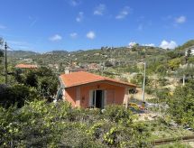 Holiday home Casa dei Nonni (IMP425)