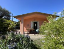Holiday home Casa dei Nonni (IMP425)