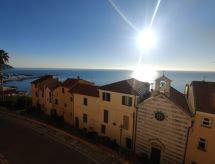 Historisch appartement in Imperia, 100 meter van zee en centrum - thumbnail 4