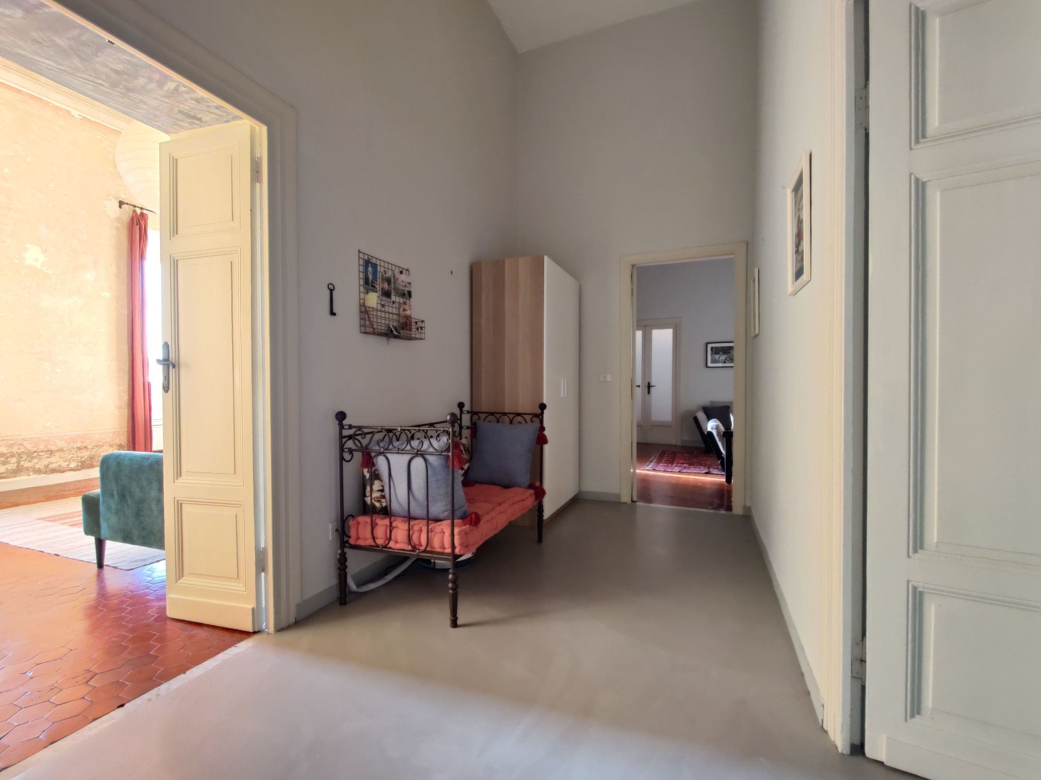 Elegantes historisches Apartment mit herrlichem Meerblick-Binnen