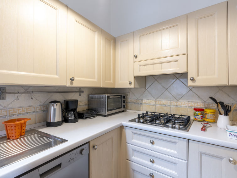 Search and Stay destination Imperia, Liguria - Italy from AU$ 182. Calderina