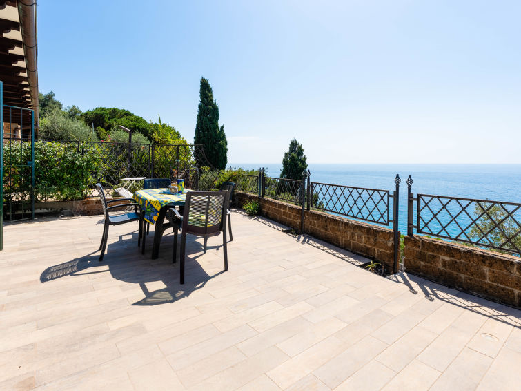 Terrazzo Panoramica Apartment in Imperia