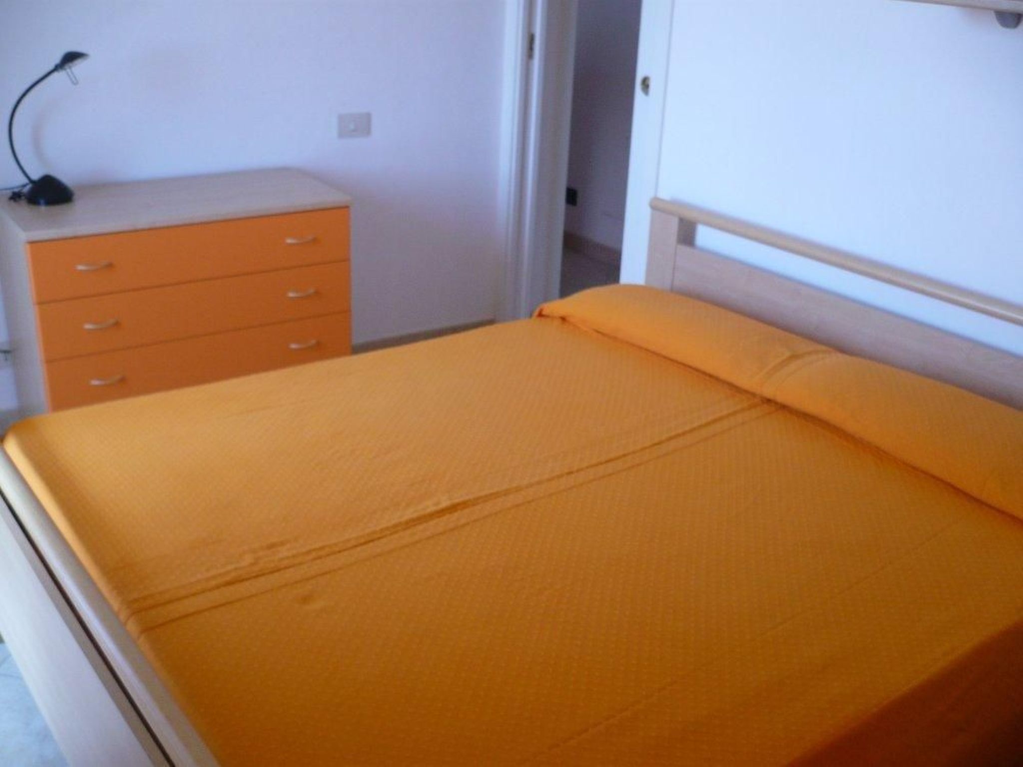 Zwei-Zimmer-Wohnung mit Meer- und Stadtblick-Image-tags.info