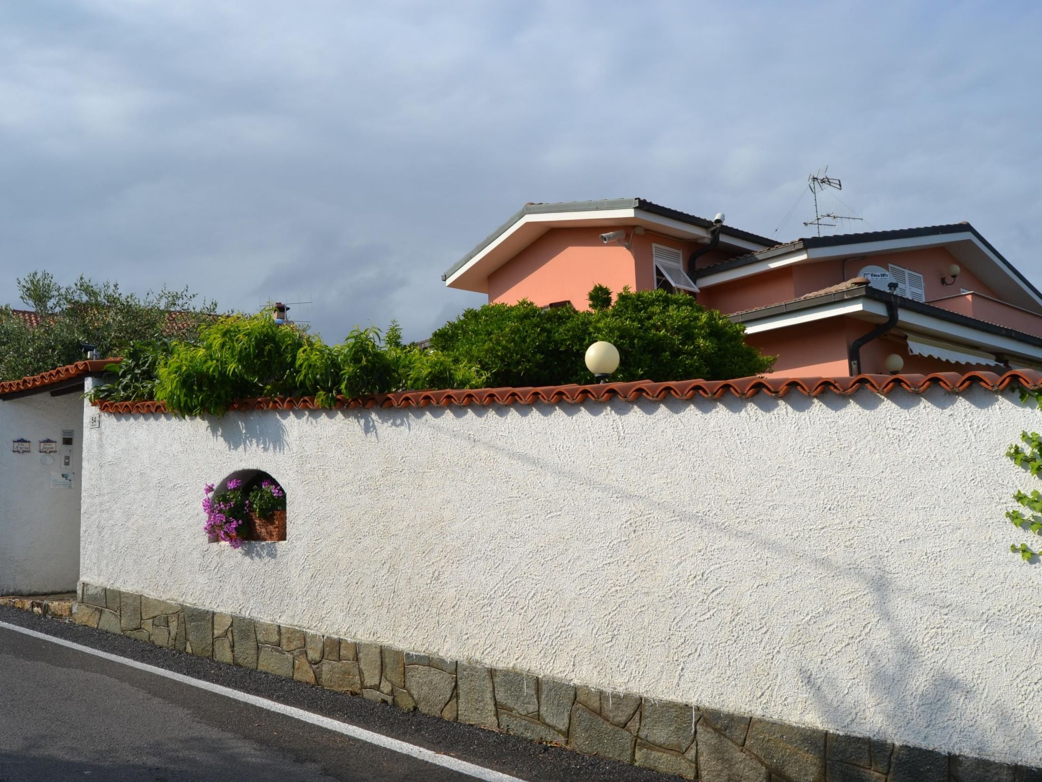 Photo of Cottage 'Red 5' mit Blick aufs Wasser