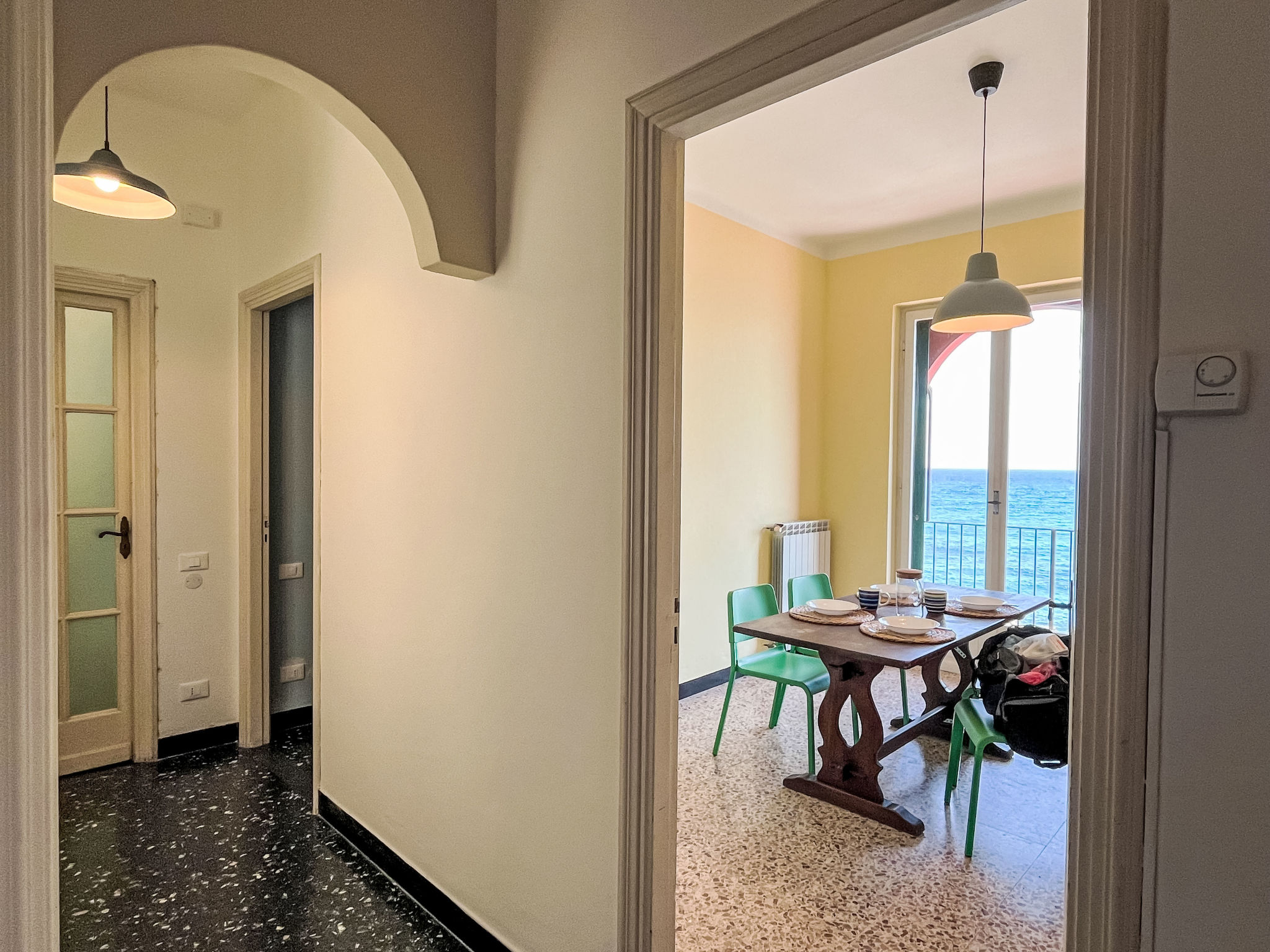 Finestra sul Mare - Inside