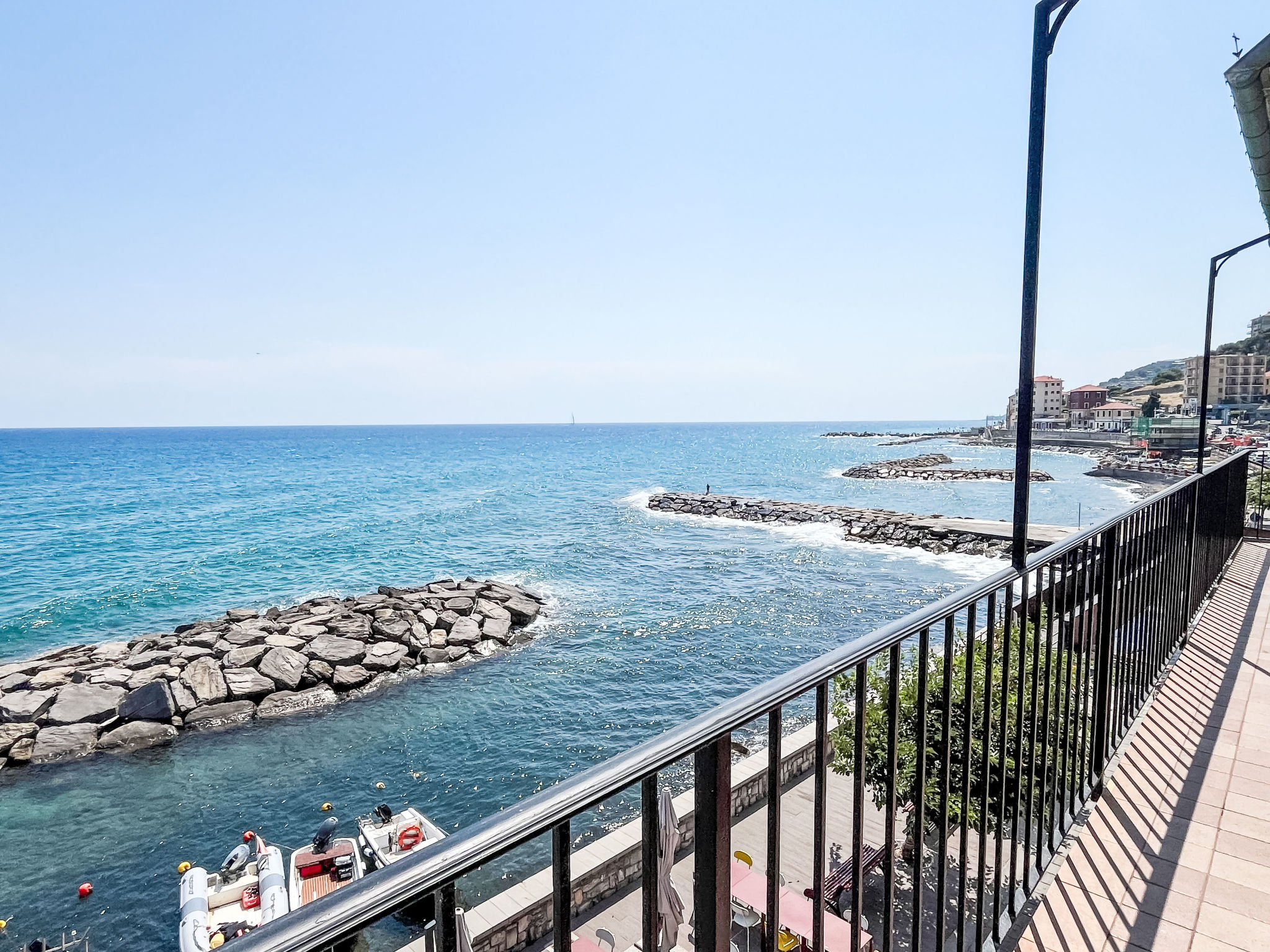 Finestra sul Mare - Outside