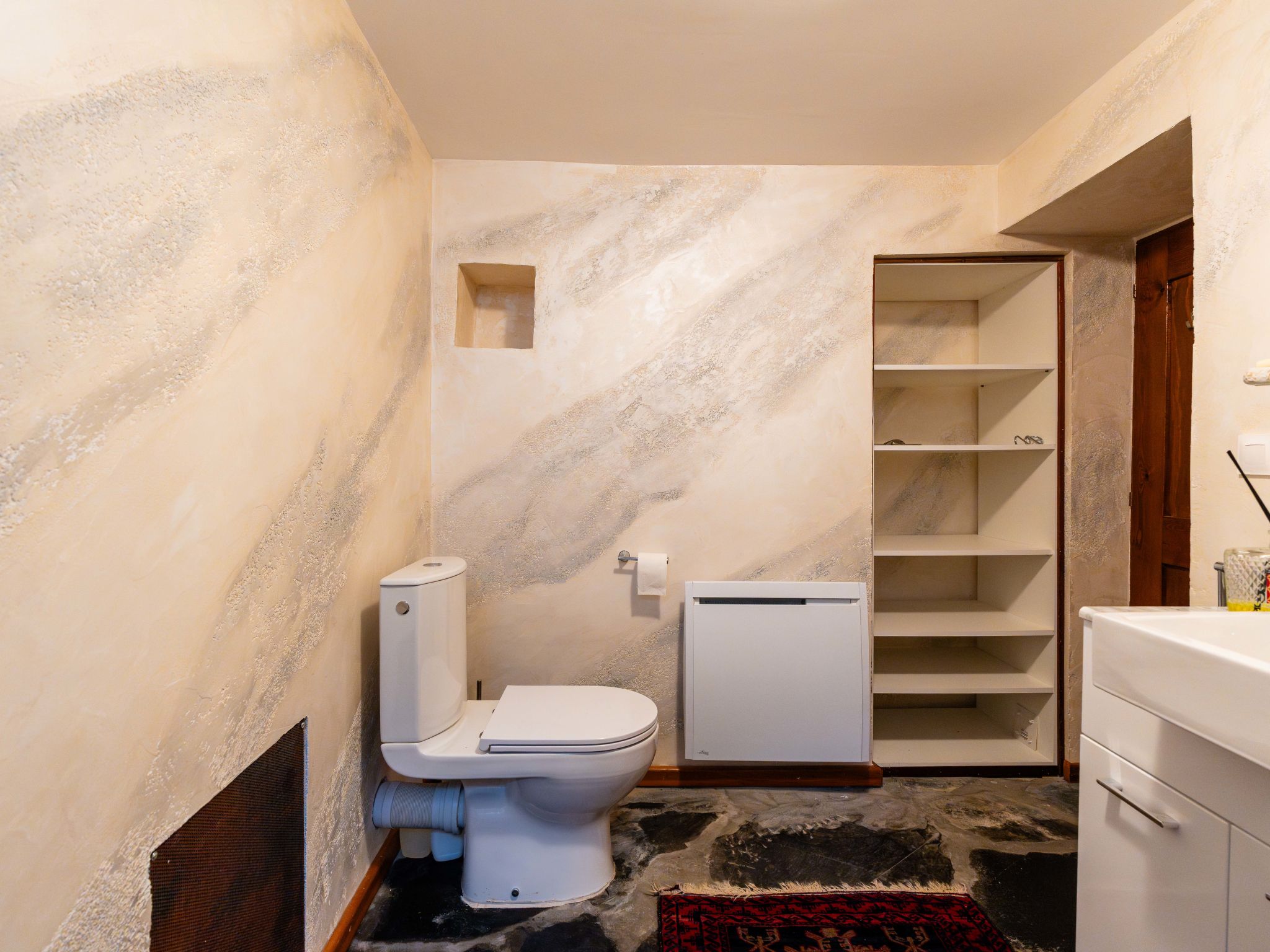 Ma Maison-Binnen