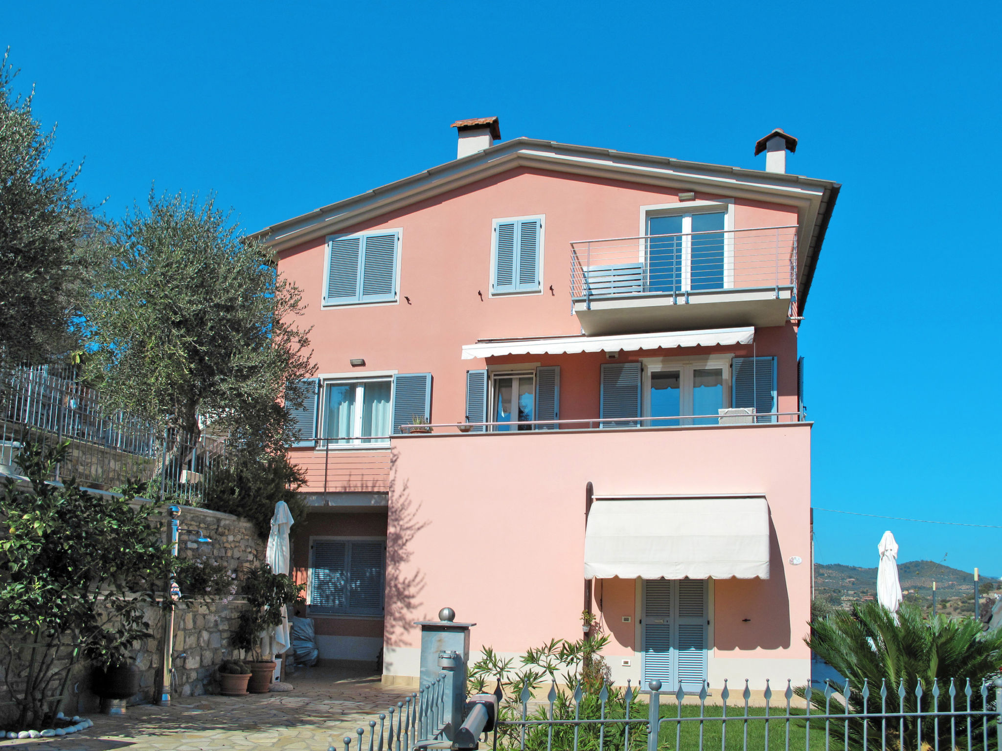 Ulivi sul Mare Apartment in Poggi
