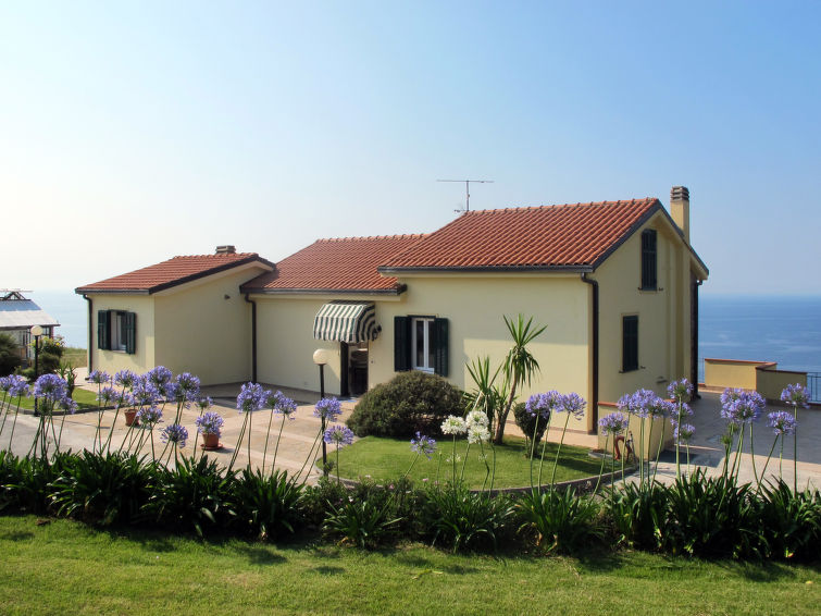 6-persoons appartement Primavera met zeezicht in Poggi in Poggio a Caiano