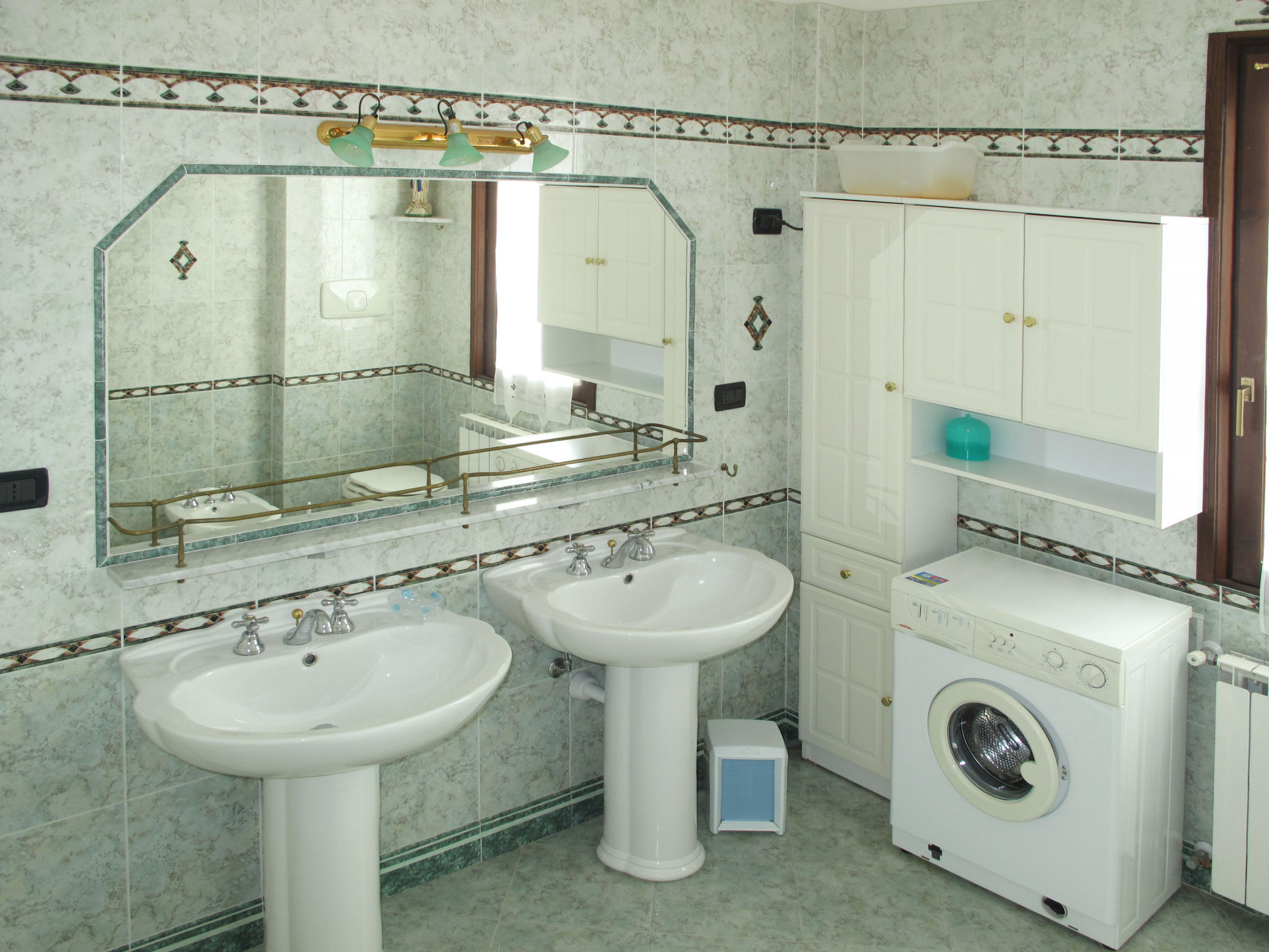 Photo of Angela (PGI126)