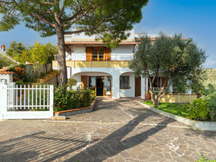 Search and Stay destination Imperia, Liguria - Italy from AU$ 474. Sea 20.20 (PGI120)