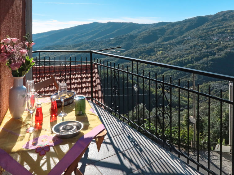 Search and Stay Destinations. Vacation Rentals in Poggialto, Province of Imperia - Liguria - Italy