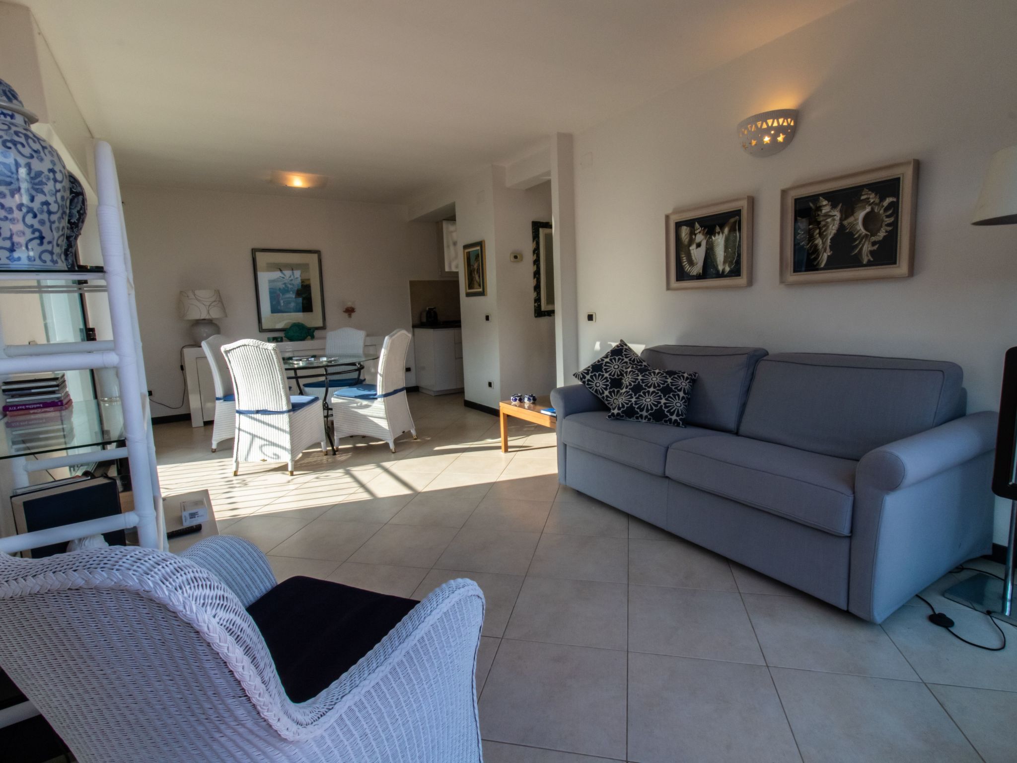 'Casa Bald' mit Terrasse-Inside