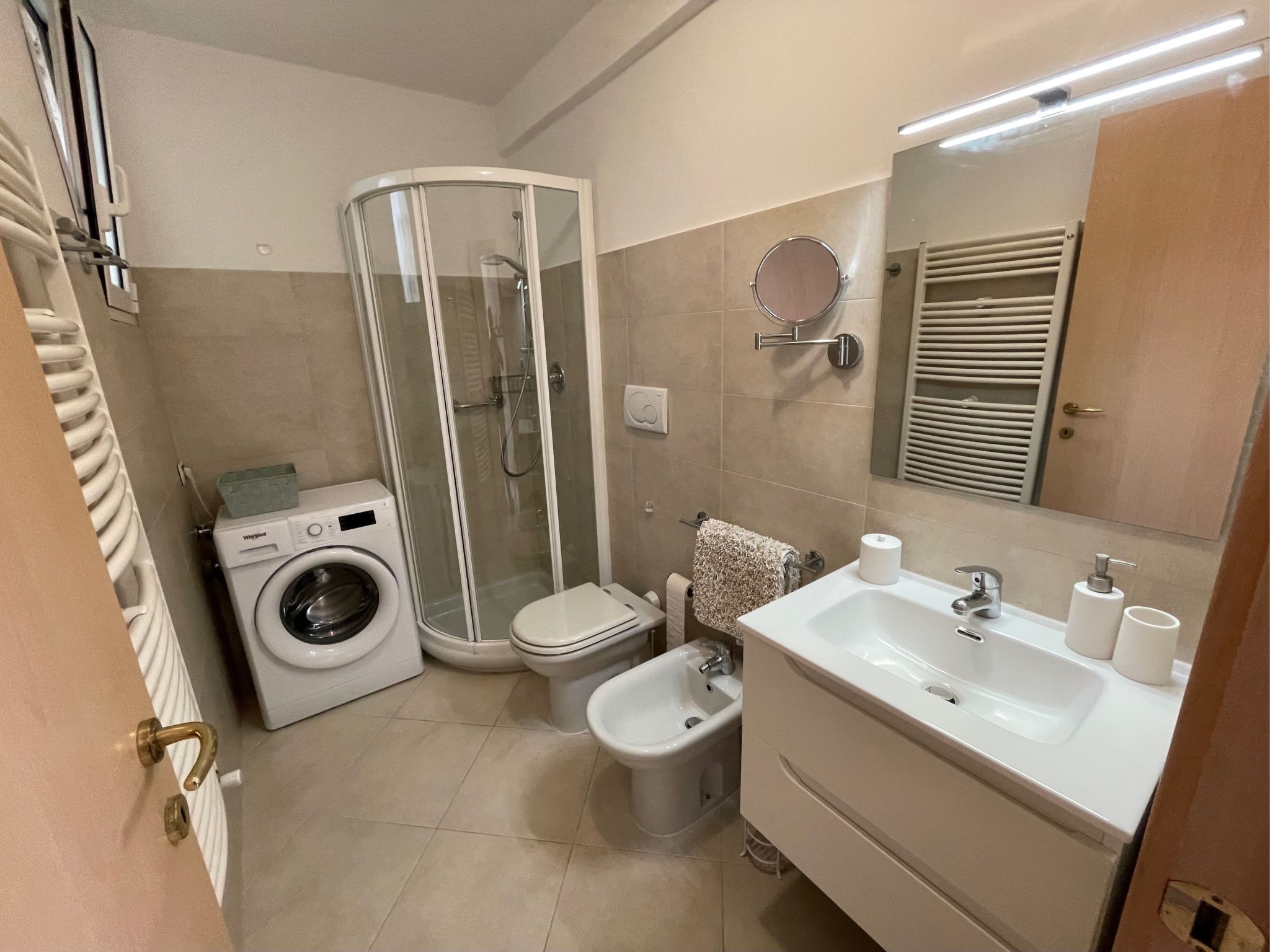 'Casa Bald' mit Terrasse-Inside