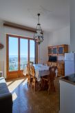 Villa Camilla: Sfeervol appartement met terras vlakbij zee in Diano Marina - thumbnail 1
