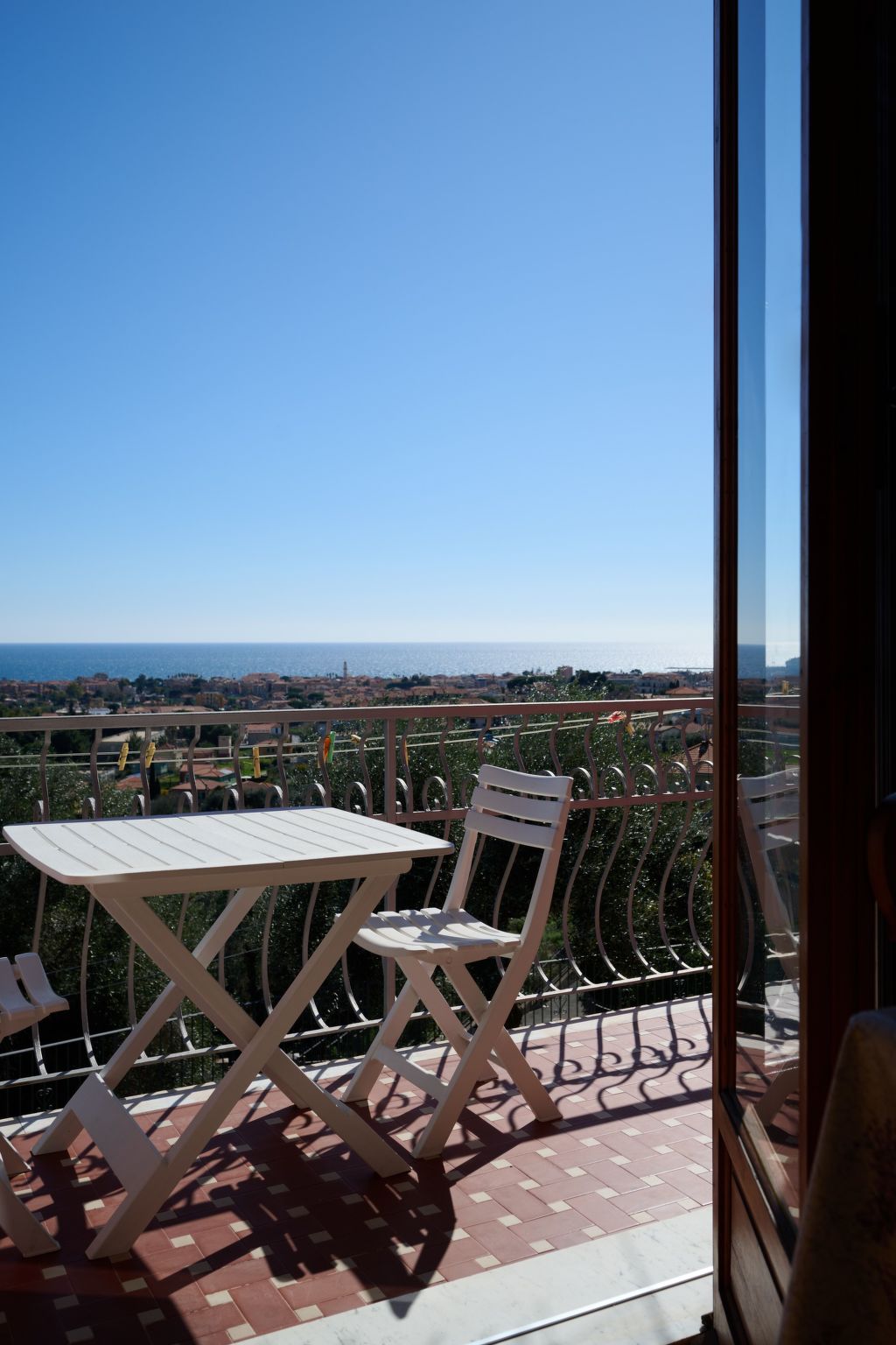 Villa Camilla Wohnung Terrasse-Binnen