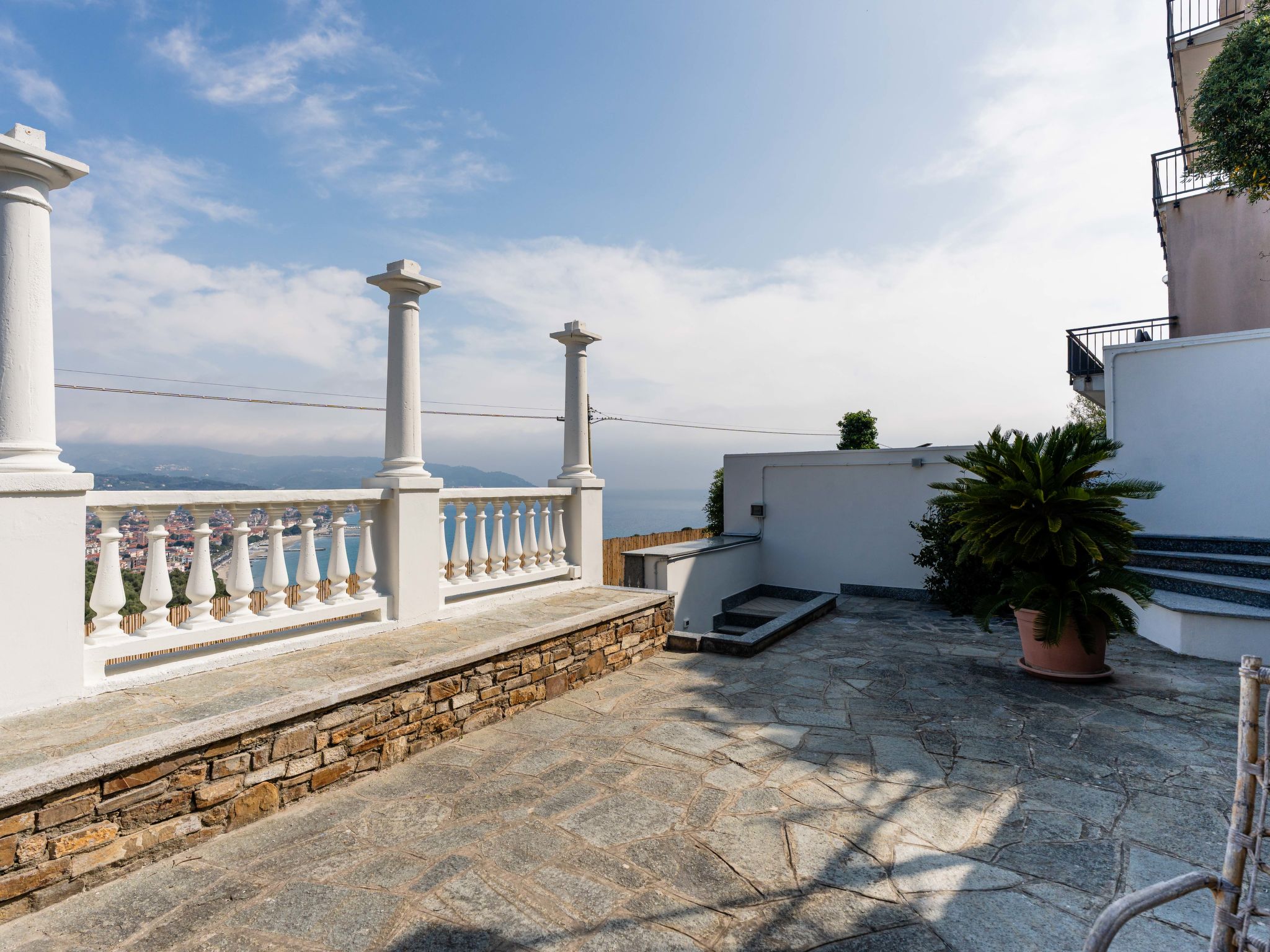 Photo of Bella vista su Diano