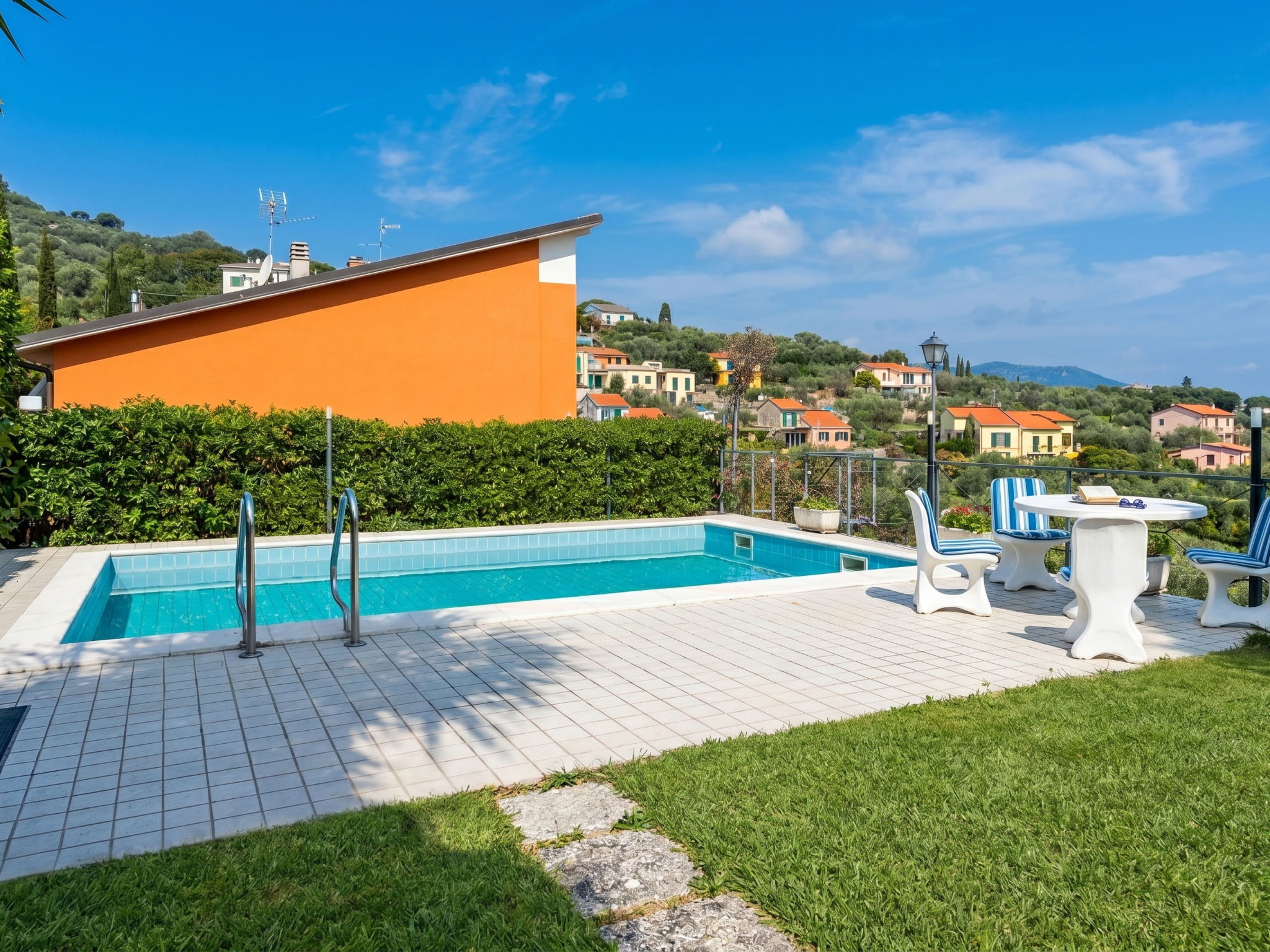 Photo of Bella vista su Diano