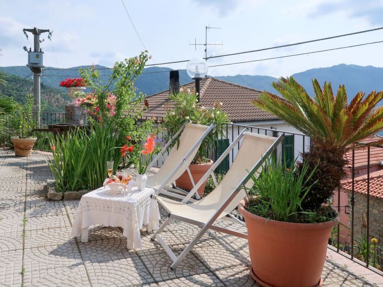 Search and Stay destination San Bartolomeo, Liguria - Italy from AU$ 128. Casa Marco