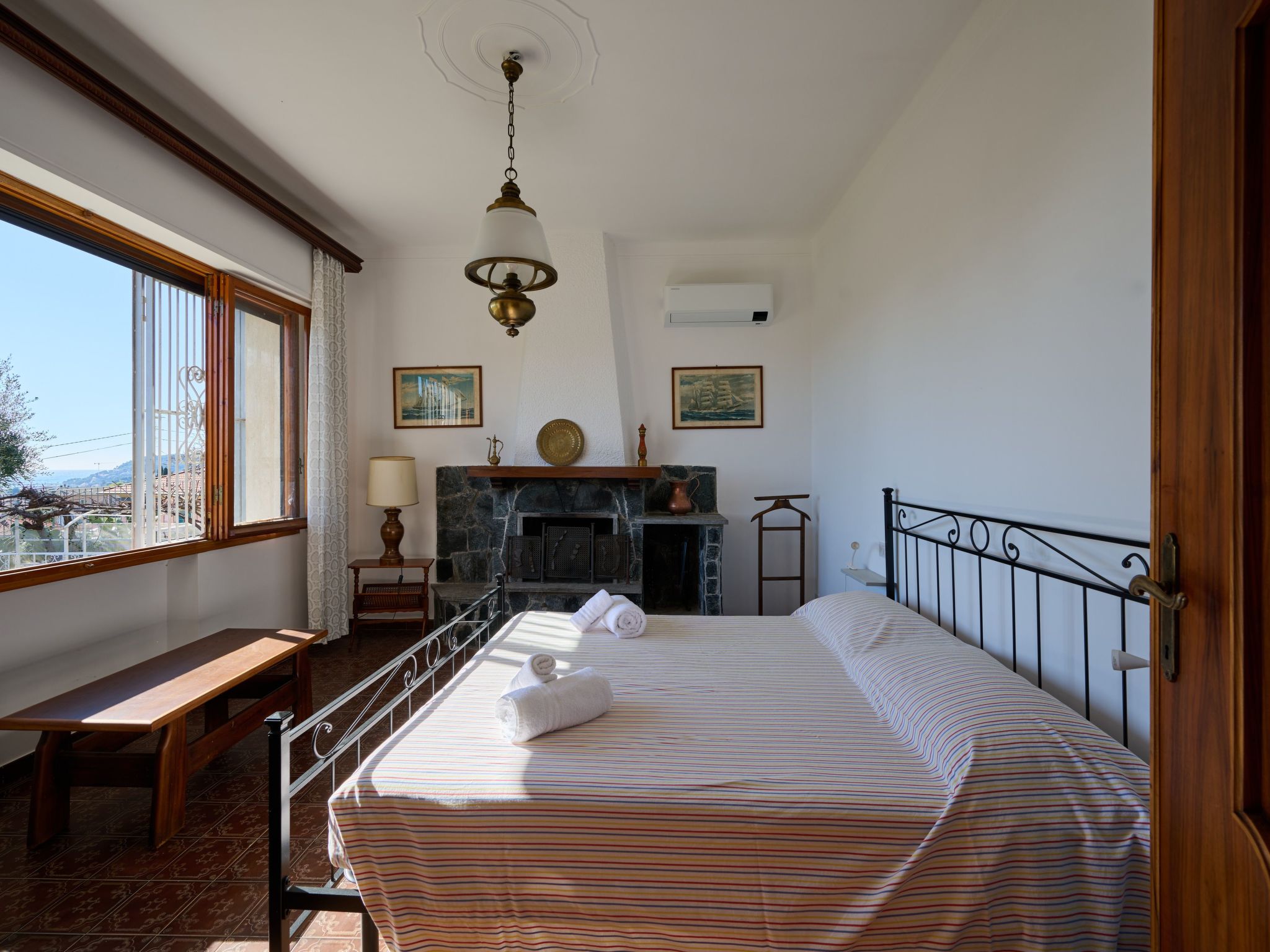 Villa Camilla Gartenwohnung'-Drinnen