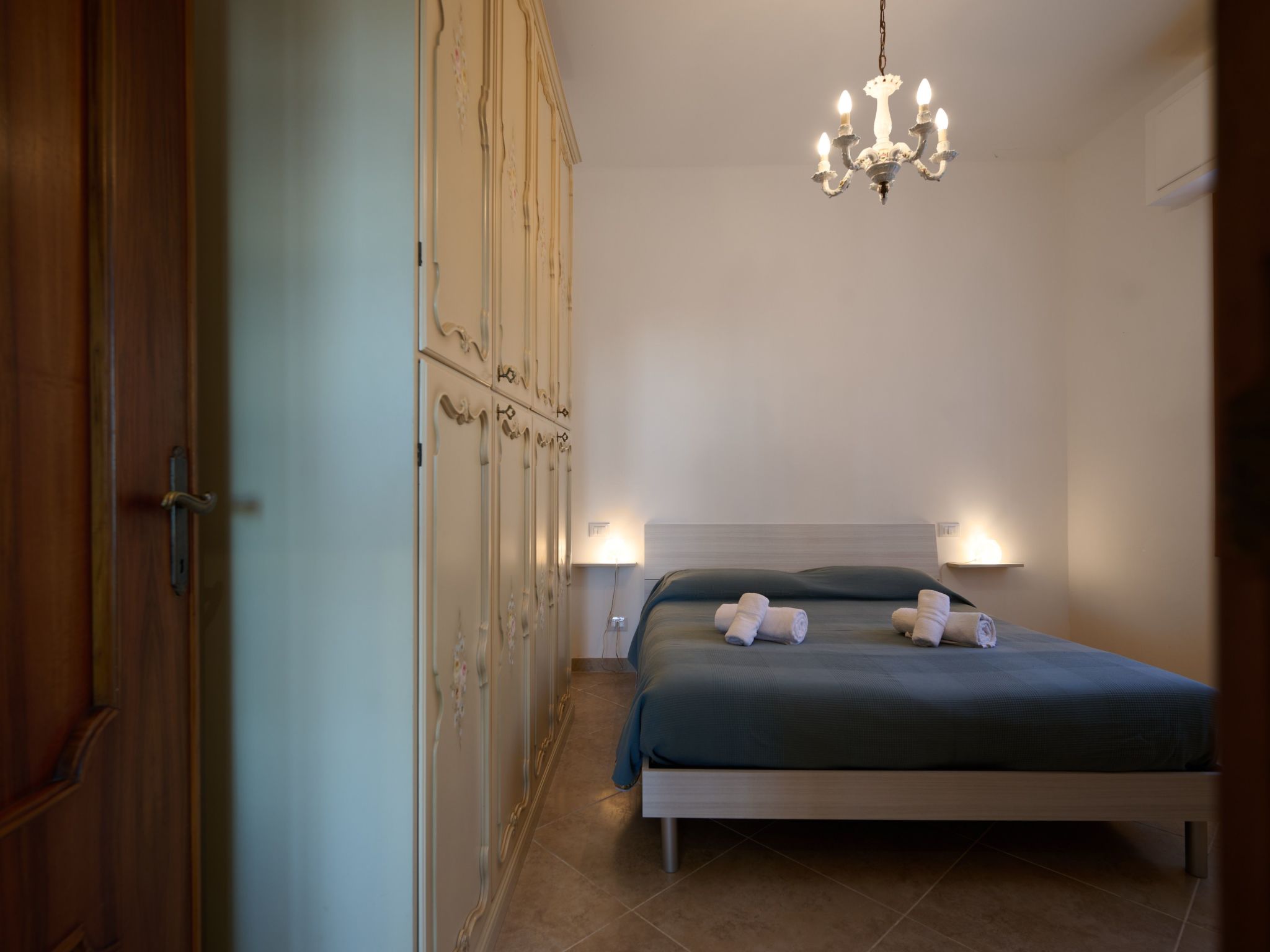 Villa Camilla Gartenwohnung'-Drinnen